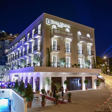 Hotel Moskva Budva Kültér fotó