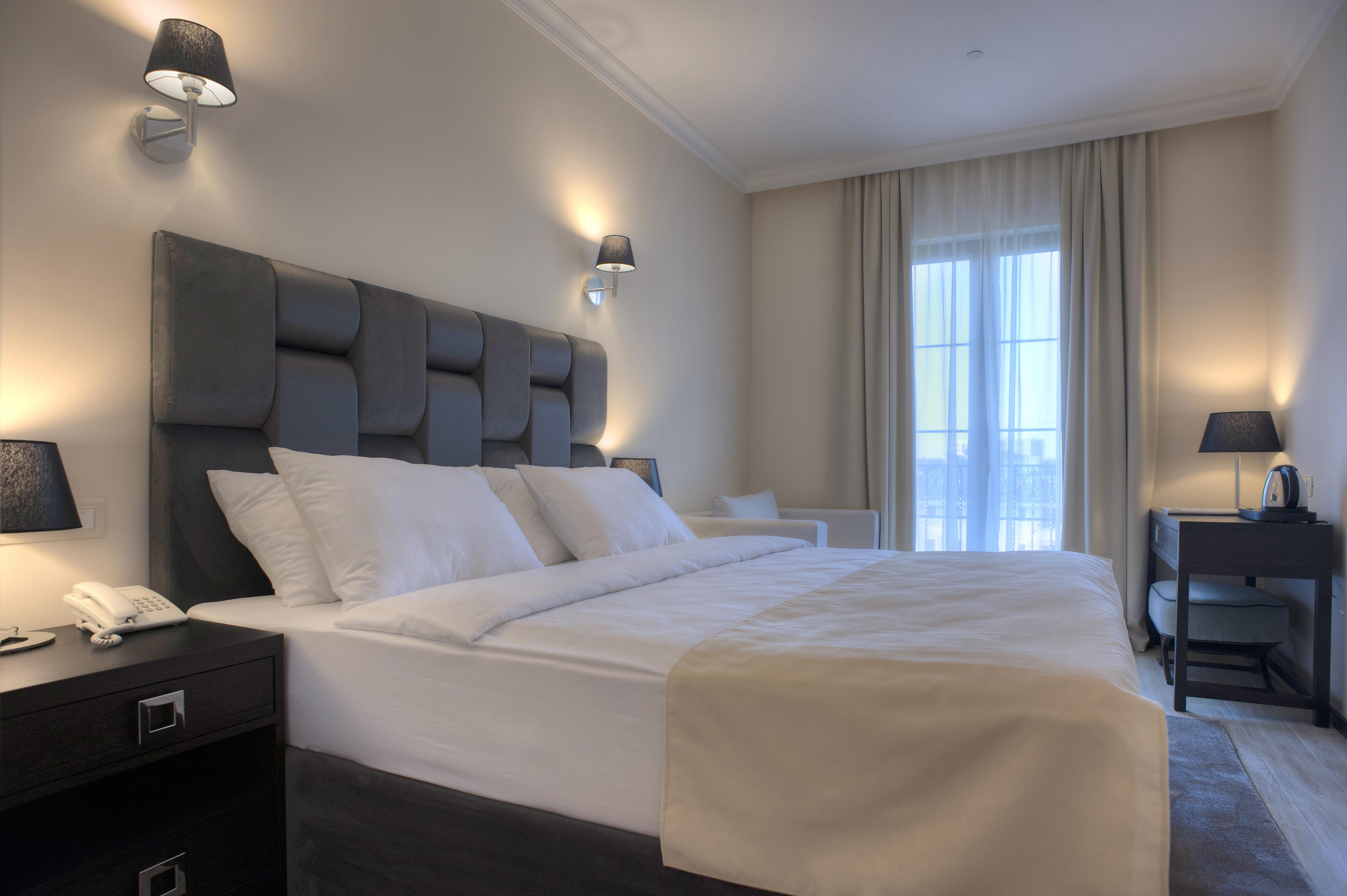 Hotel Moskva Budva Kültér fotó