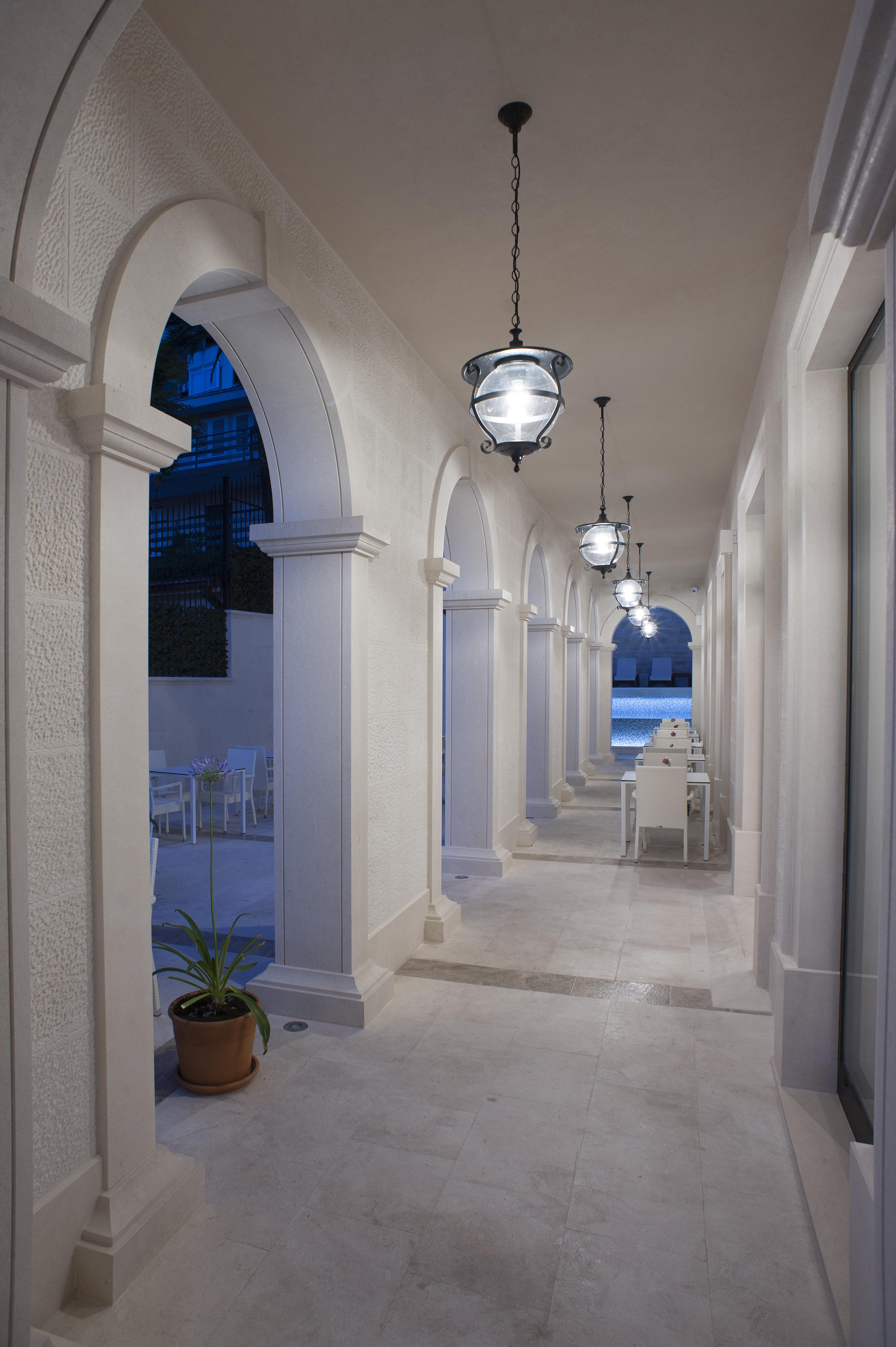 Hotel Moskva Budva Kültér fotó