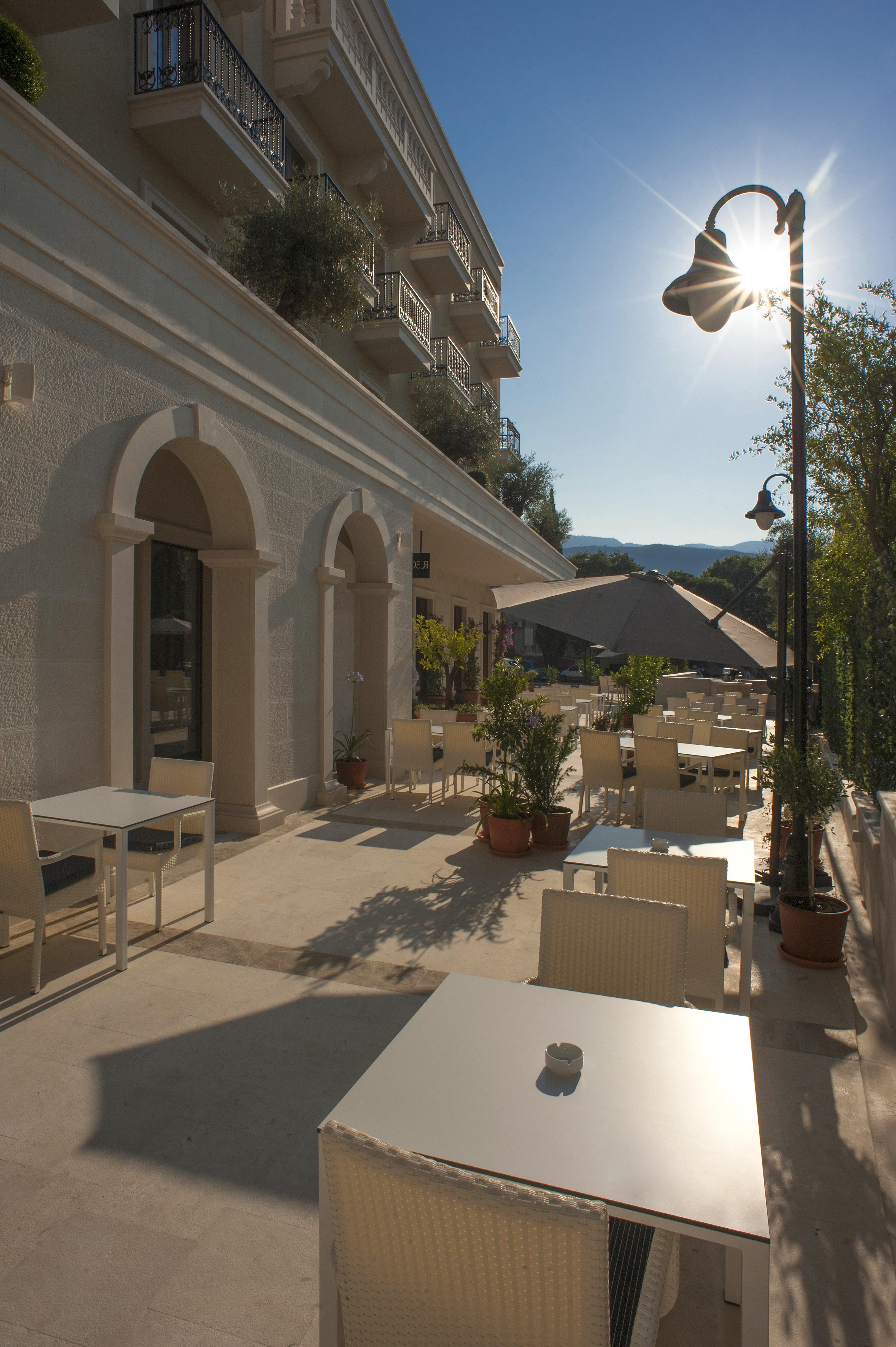 Hotel Moskva Budva Kültér fotó