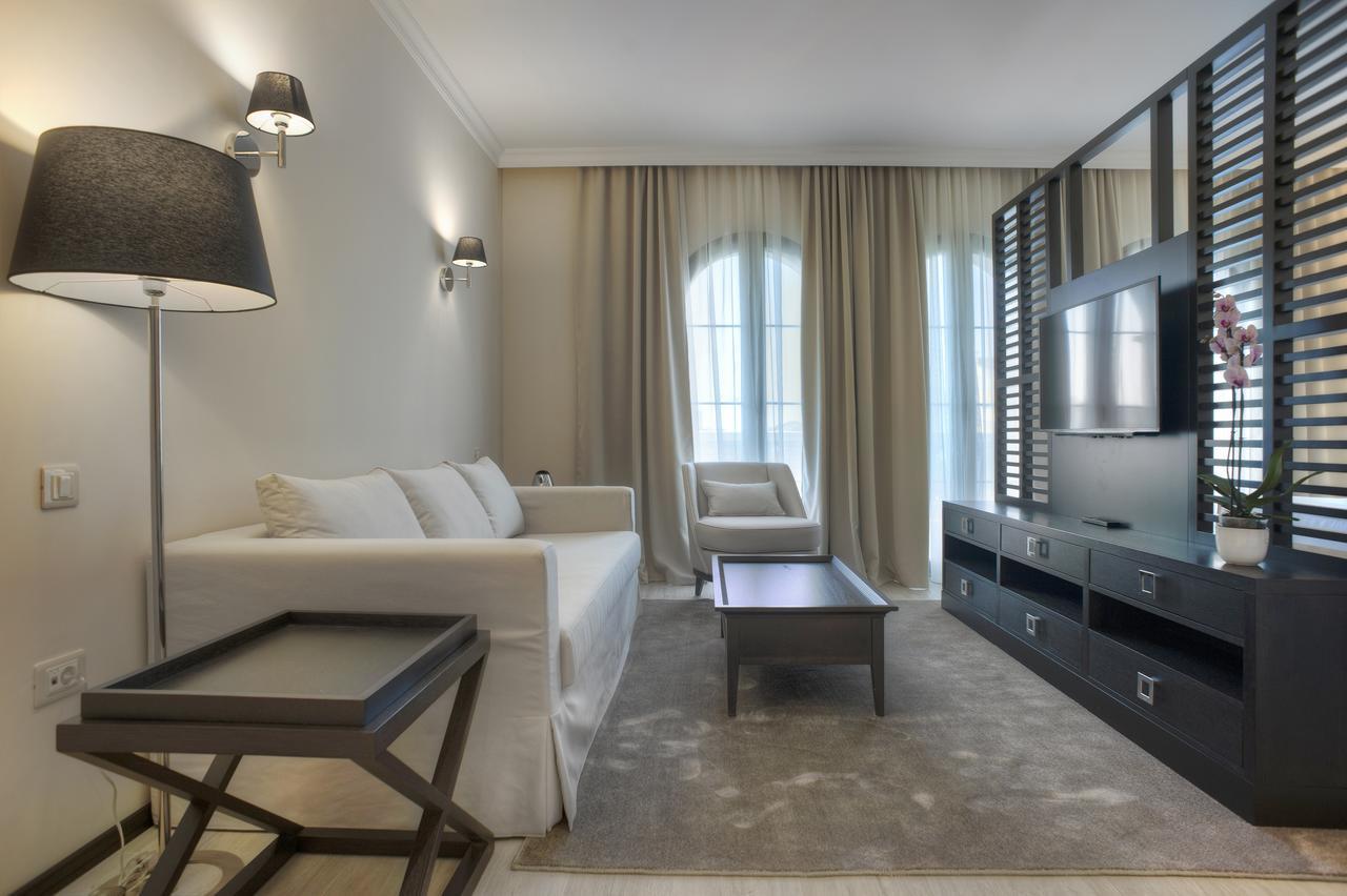 Hotel Moskva Budva Kültér fotó