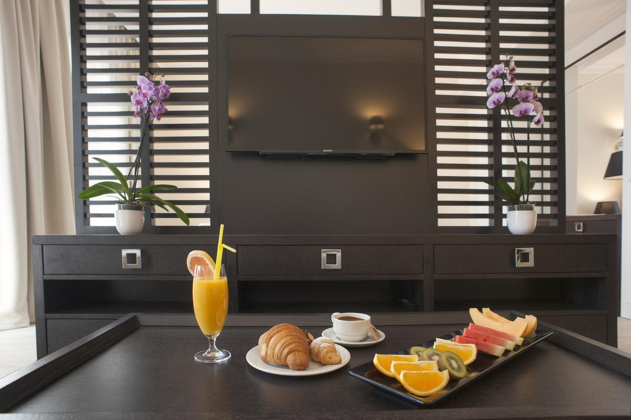 Hotel Moskva Budva Kültér fotó
