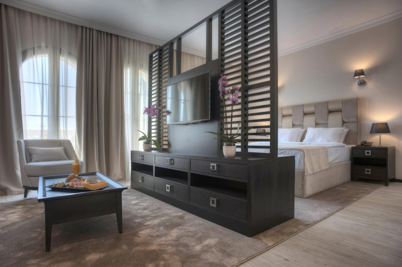 Hotel Moskva Budva Kültér fotó