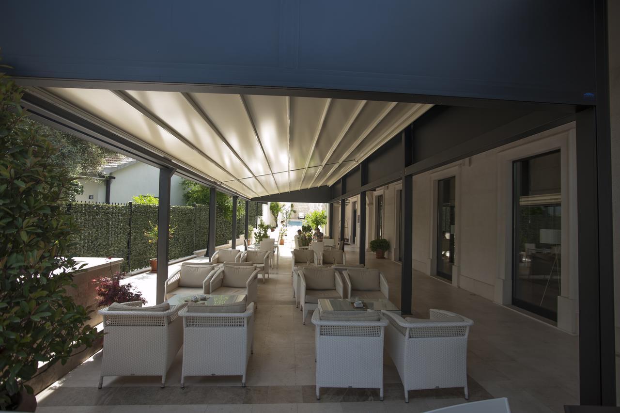 Hotel Moskva Budva Kültér fotó